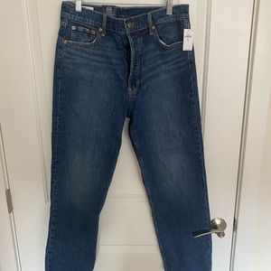 NWT GAP High Rise Cheeky Straight Jeans (30 TALL)